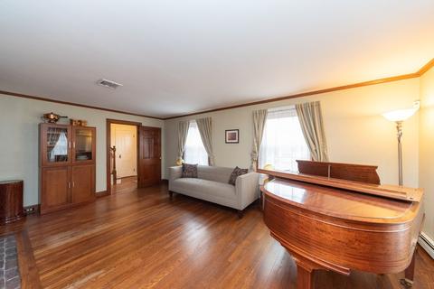 36 Taylor Ave, Dedham, MA 02026 photo 15