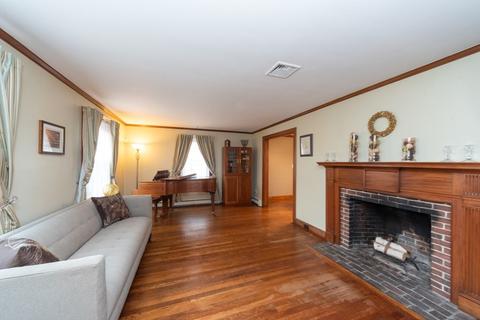 36 Taylor Ave, Dedham, MA 02026 photo 13