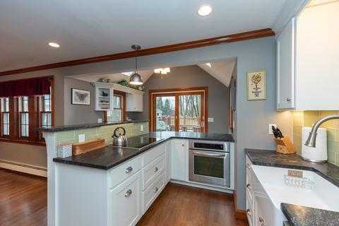36 Taylor Ave, Dedham, MA 02026 photo 4