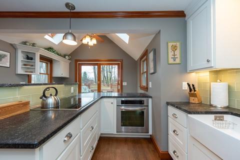 36 Taylor Ave, Dedham, MA 02026 photo 5