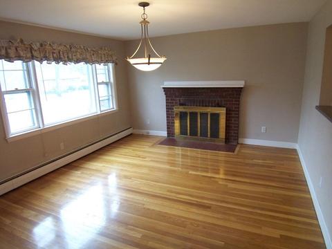 63 Robert St, Braintree, MA 02184 photo 4