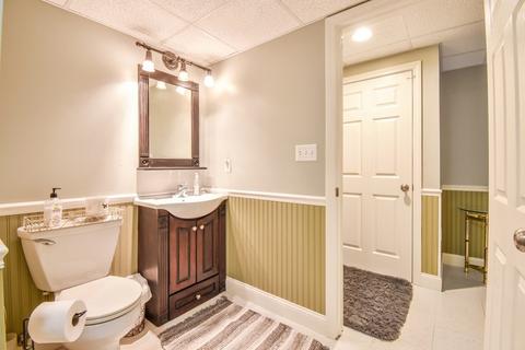 23 Johnson St # -d, Worcester, MA 01604 photo 36