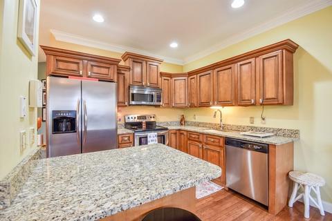 23 Johnson St # -d, Worcester, MA 01604 photo 15