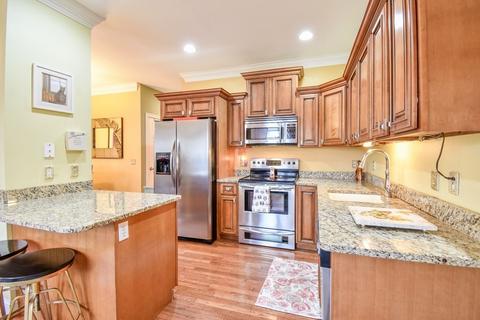 23 Johnson St # -d, Worcester, MA 01604 photo 14