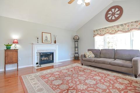 47 Hidden Rd, Dracut, MA 01826 photo 11