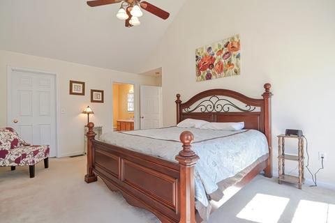 47 Hidden Rd, Dracut, MA 01826 photo 17