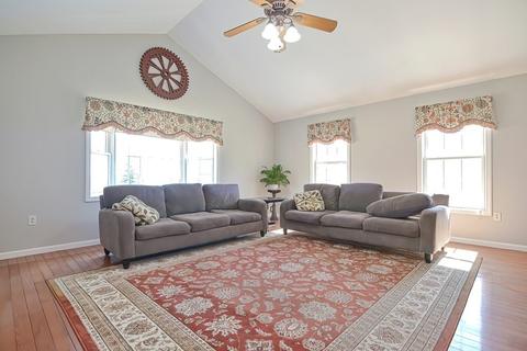 47 Hidden Rd, Dracut, MA 01826 photo 12