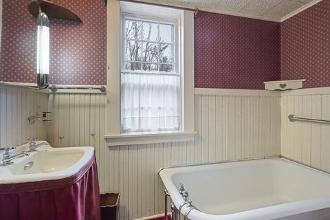 411 Main St, Townsend, MA 01474 photo 13