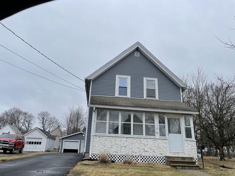20 Maple St, Ludlow, MA 01056 photo 1