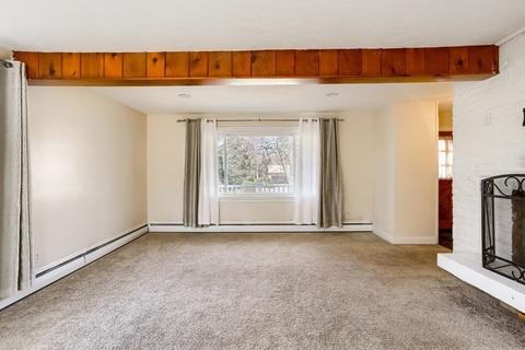 29 Catalina Dr, Springfield, MA 01128 photo 3