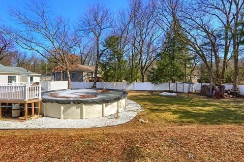 29 Catalina Dr, Springfield, MA 01128 photo 16