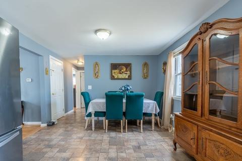 36 Burns Ave, Springfield, MA 01119 photo 6