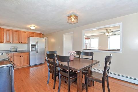 12 Locust St, Berkley, MA 02779 photo 9