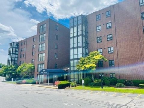 4234 N Main St #5G4, Fall River, MA 02720 photo 2