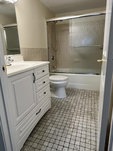 4234 N Main St #5G4, Fall River, MA 02720 photo 11