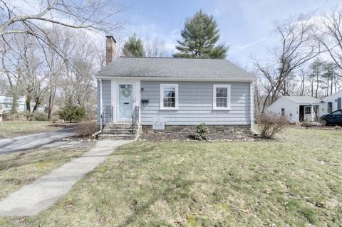 7 Westbrook Cir, Worcester, MA 01602 photo 3