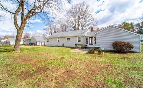 72 W Crystal Brook Dr, Springfield, MA 01118 photo 36