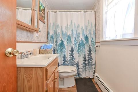 413 Danforth St, Taunton, MA 02780 photo 20