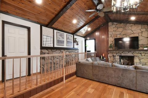 20 Valley View Ln, Worcester, MA 01604 photo 7