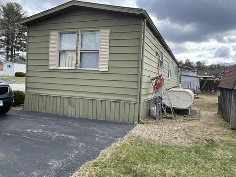 50 Highland Dr, Quinebaug, CT 06262 photo 4