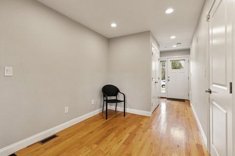 2 Pond St #1, Danvers, MA 01923 photo 17