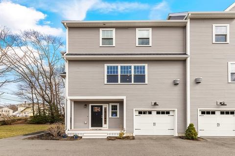 2 Pond St #1, Danvers, MA 01923 photo 2