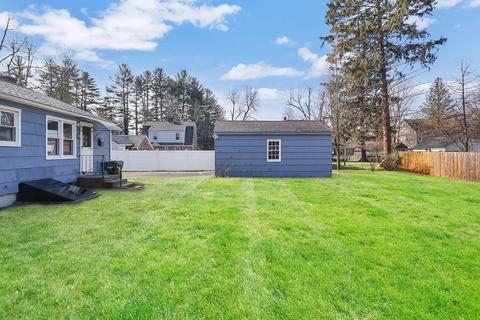 18 Empress Ct, Springfield, MA 01129 photo 24