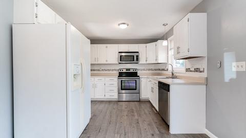 52 Marmon Ct, Springfield, MA 01129 photo 5