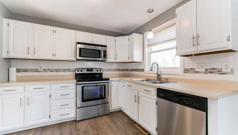 52 Marmon Ct, Springfield, MA 01129 photo 6