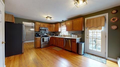 4 Corinth Dr, Worcester, MA 01606 photo 11