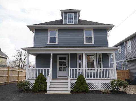 106 Bridge St, Beverly, MA 01915 photo 1