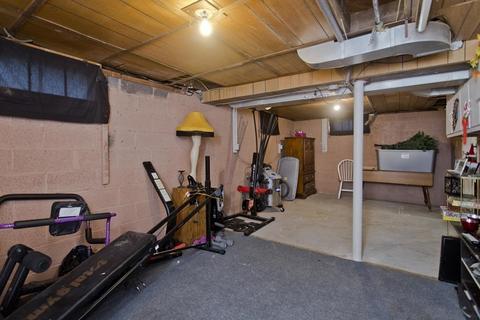 106 Park Rd, Springfield, MA 01104 photo 27