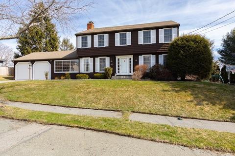 18 Leo Rd, Marblehead, MA 01945 photo 1