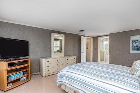18 Leo Rd, Marblehead, MA 01945 photo 20