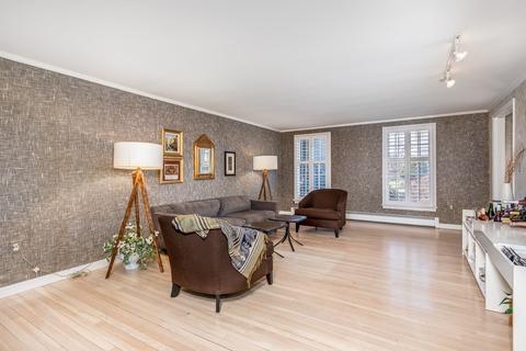 18 Leo Rd, Marblehead, MA 01945 photo 11