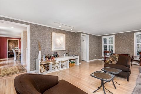 18 Leo Rd, Marblehead, MA 01945 photo 12