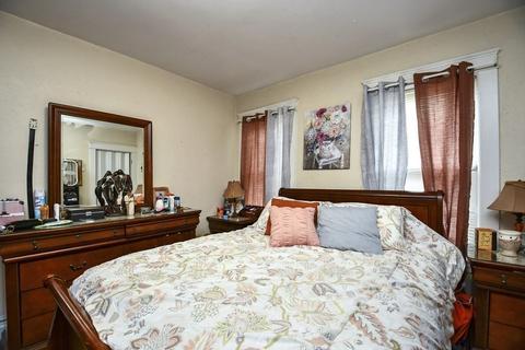 16 Fifth Ave, Worcester, MA 01607 photo 17