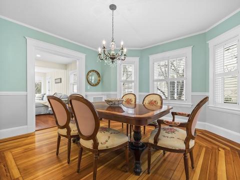 4 Solon St, Wellesley, MA 02482 photo 7