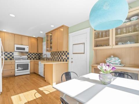 4 Solon St, Wellesley, MA 02482 photo 13