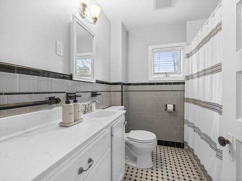 4 Solon St, Wellesley, MA 02482 photo 20