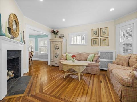 4 Solon St, Wellesley, MA 02482 photo 4