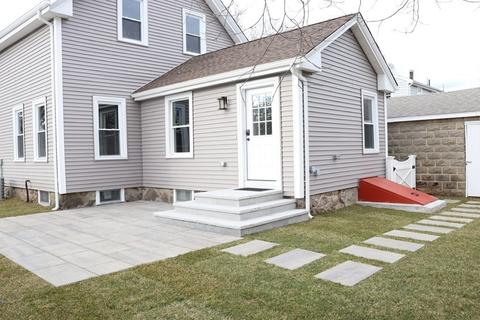 12 Flanagan Pl, Dedham, MA 02026 photo 3