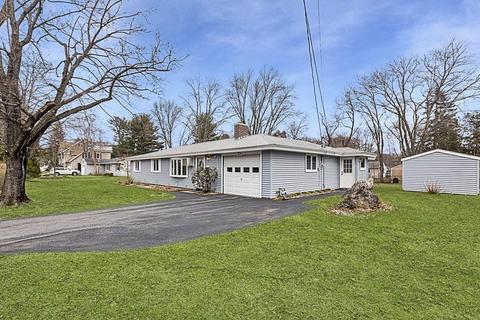 23 Durant Ave, Maynard, MA 01754 photo 2