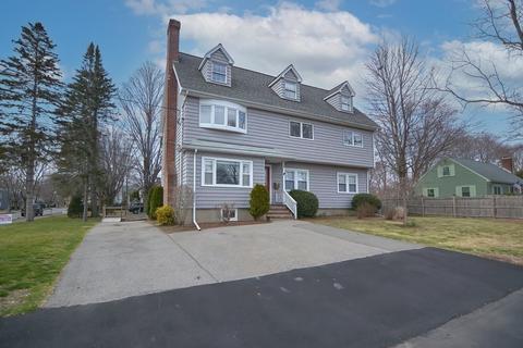 2 Mitchell Ln, Wakefield, MA 01880 photo 1