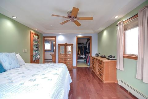 2 Mitchell Ln, Wakefield, MA 01880 photo 14
