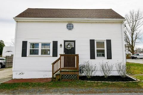 427 School Ln, Dighton, MA 02715 photo 2