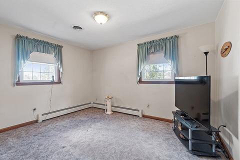 2 Atkinson Rd, Salem, NH 03079 photo 19