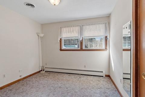 2 Atkinson Rd, Salem, NH 03079 photo 16