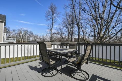 54 Pierce Ave, Worcester, MA 01605 photo 5