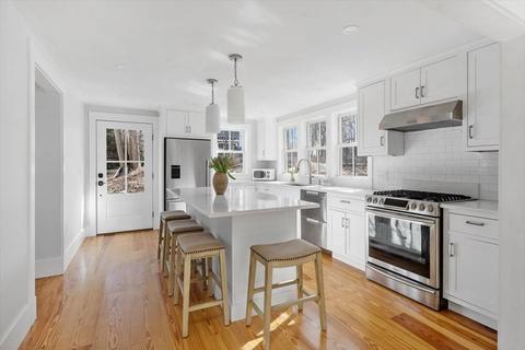 230 Hersey St, Hingham, MA 02043 photo 4